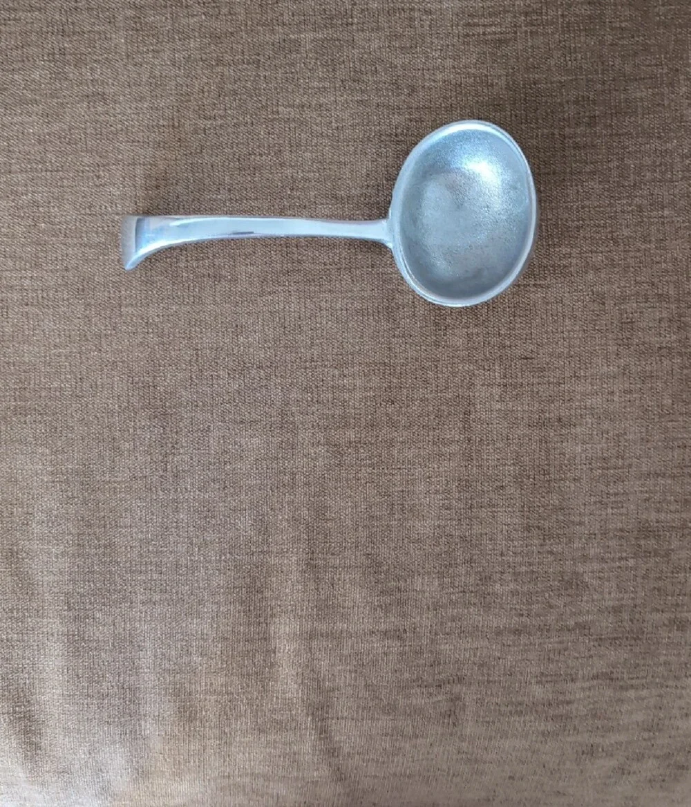 Wilton Silver Armentale Covered Serving Dish with Handles And Spoon